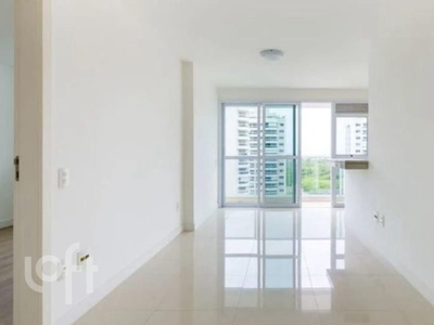 Apartamento à venda em Barra da Tijuca com 79 m², 2 quartos, 2 suítes, 1 vaga