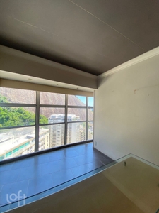 Apartamento à venda em Lagoa com 90 m², 2 quartos, 1 suíte, 1 vaga