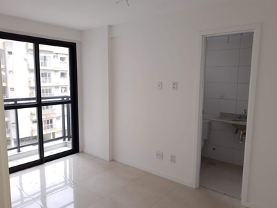 Apartamento à venda em Tijuca com 119 m², 2 quartos, 2 suítes, 2 vagas