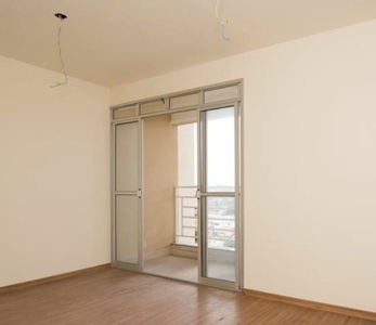 Apartamento à venda em Fernão Dias com 60 m², 3 quartos, 1 suíte, 1 vaga