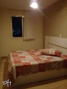 Apartamento à venda em Tatuapé com 80 m², 3 quartos, 1 suíte, 1 vaga