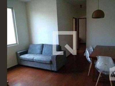 Apartamento com 2 quartos à venda no bairro Carlos Prates, 60m²