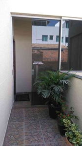 Apartamento com 2 quartos à venda no bairro Copacabana, 81m²