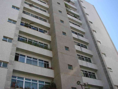 Apartamento com 4 quartos à venda no bairro Carmo, 150m²