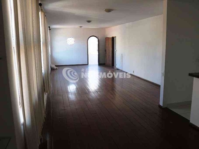 Apartamento com 4 quartos à venda no bairro Serra, 180m²