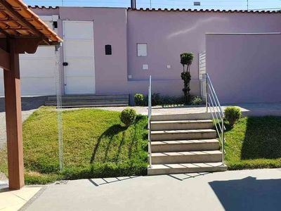 Casa com 3 quartos à venda no bairro João Pinheiro, 354m²