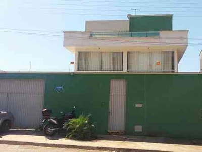 Casa com 3 quartos à venda no bairro Parque Atheneu, 268m²
