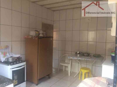 Casa com 4 quartos à venda no bairro Serra Verde