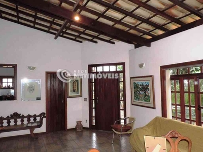 Casa em Condomínio com 4 quartos à venda no bairro Condominio Retiro do Chale, 340m²
