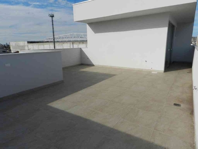 Cobertura com 2 quartos à venda no bairro Sagrada Família, 145m²
