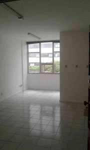 Sala para alugar no bairro Cruzeiro, 30m²