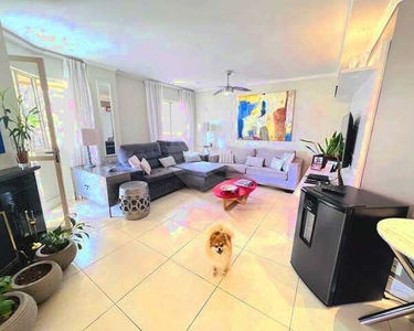 Apartamento à venda em Moema com 143 m2, 3 suítes, 2 vagas para sua Família