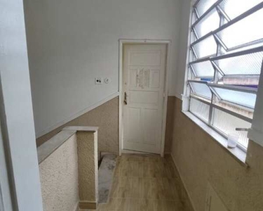 Apartamento bem localizado na praça do carmo