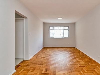 Apartamento com 1 dormitório para alugar, 32 m² por R$ 2.948,30/mês - Santa Cecília - São