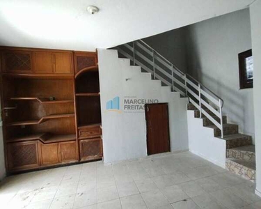 Casa com 2 quartos, 102 m², aluguel por R$ 1.509/mês- Rua Lucas Pinto - Jacarecanga - Fort