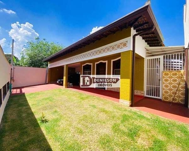 Casa com 3 dormitórios para alugar, 191 m² por R$ 4.833,29/mês - Cidade Universitária - Ca