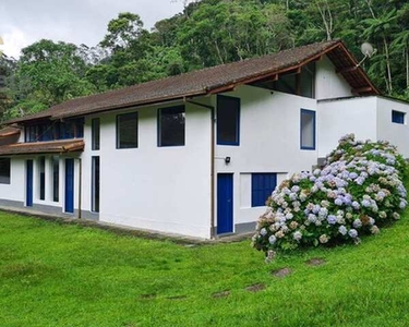 Casa com 6 dormitórios para alugar por R$ 3.695,00/mês - Mury - Nova Friburgo/RJ