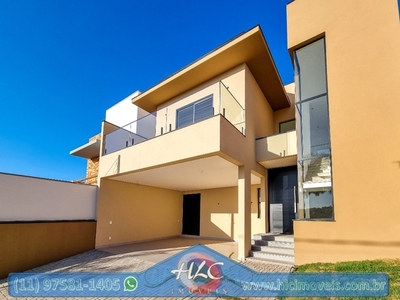 Casa de Condomínio para venda em Engordadouro de 250.00m² com 3 Quartos, 1 Suite e 4 Garag