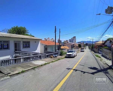 Casa para alugar, 47 m² por R$ 2.158,07/mês - Estreito - Florianópolis/SC