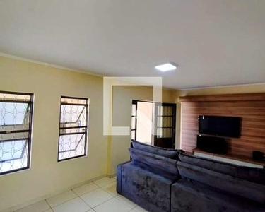 Casa para Aluguel - Jardim Sumaré, 2 Quartos, 90 m2