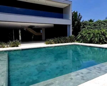Casa para venda e locação por R$ 16.800.000,00 ou R$ 48.000,00 em Praia do Perequê, Guaru