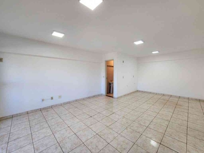 Sala para alugar no bairro Asa Norte, 35m²