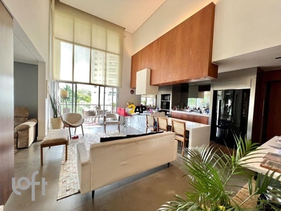 Apartamento à venda em Vila Andrade com 142 m², 2 quartos, 2 suítes, 3 vagas