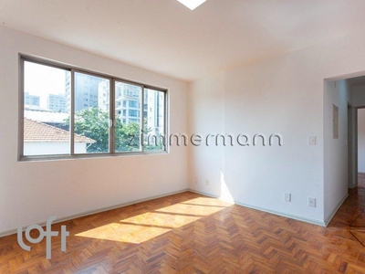 Apartamento à venda em Vila Madalena com 76 m², 2 quartos, 1 suíte, 1 vaga