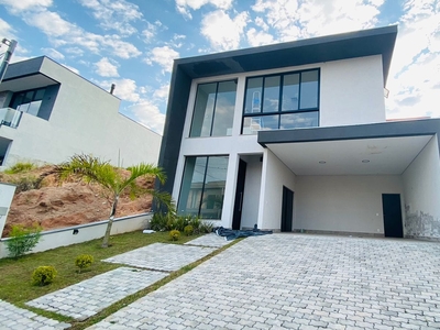 Casa em Centro, Bragança Paulista/SP de 204m² 3 quartos à venda por R$ 1.199.000,00 ou para locação R$ 8.000,00/mes