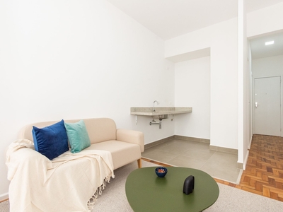 Apartamento à venda em Catete com 40 m², 1 quarto
