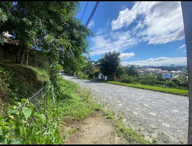 Terreno no Bairro Velha em Blumenau com 402.15 m²