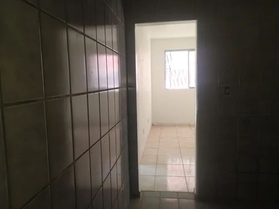 Alugo Apartamento de 2 quartos no Ipanema em valparaiso