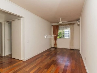 Apartamento com 2 quartos para alugar na anita garibaldi, 2381, boa vista, porto alegre, 68 m2 por r$ 2.000