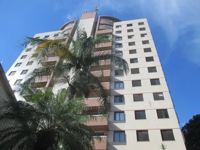 Apartamento com 4 dormitórios para alugar em Belo Horizonte