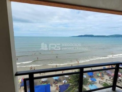 Apartamento frente mar para locação anual, meia praia, itapema - sc