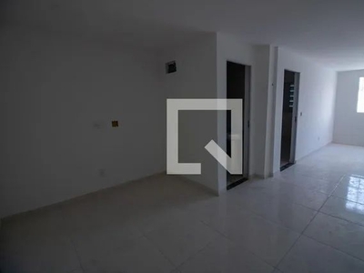 Apartamento para Aluguel - Parque Industrial das Oliveiras, 1 Quarto, 35 m2