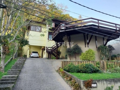 Casa à venda, 3 quartos, 1 suíte, 2 vagas, itaipu - niterói/rj