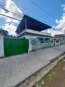 Casa a Venda com Terreno e 2 quartos, em São Bernardo - B.Roxo