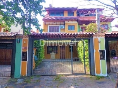 Casa com 4 quartos para alugar na rua joão mendes ouriques, 540, jardim isabel, porto alegre por r$ 4.600