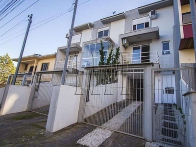 Casa em condomínio fechado com 2 quartos à venda na nedem adelar chedid, 10, nossa senhora da saúde, caxias do sul por r$ 460.000