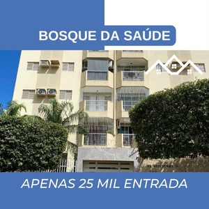 Excelente Apartamento no Bosque da Saúde, Apenas 25 Mil Entrada