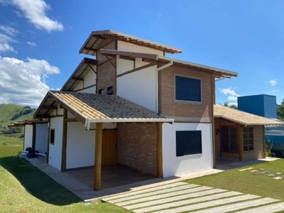 Sobrado com 4 dormitórios para alugar, 286 m² por r$ 7.194/mês -condominio village parahybuna - paraibuna/sp