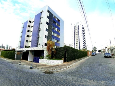 Vendo Apartamento 2 Quartos 60m2 (1 suíte) Ed Vila Madalena, prox Aabb Caruaru