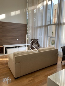 Apartamento à venda em Itaim Bibi com 134 m², 2 quartos, 2 suítes, 2 vagas