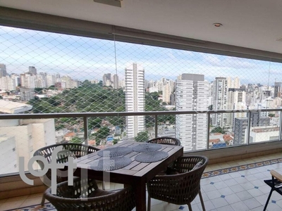 Apartamento à venda em Vila Madalena com 140 m², 3 quartos, 1 suíte, 2 vagas