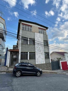 Apartamento com 3 quartos para alugar no bairro Lagoinha, 100m²