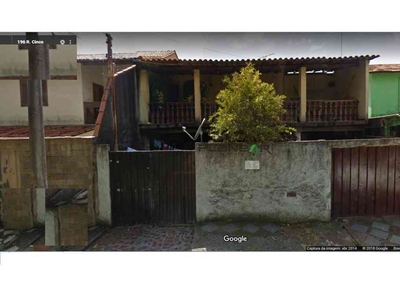 Casa com 2 quartos à venda no bairro Monte Castelo, 230m²