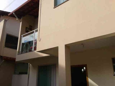 Casa com 3 quartos à venda no bairro Três Barras, 118m²