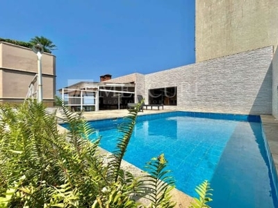 Cobertura com piscina e churrasqueira, 2 quartos (1 suíte) à venda, 253 m² por r$ 800.000 - enseada - guarujá/sp – imobiliária mercuri