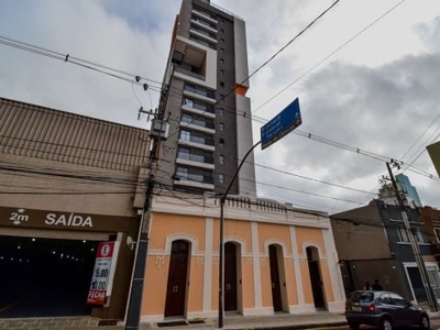 Kitnet / stúdio para alugar na rua treze de maio, 400, centro, curitiba, 22 m2 por r$ 1.690